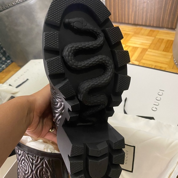 Gucci - Picture 5 of 8